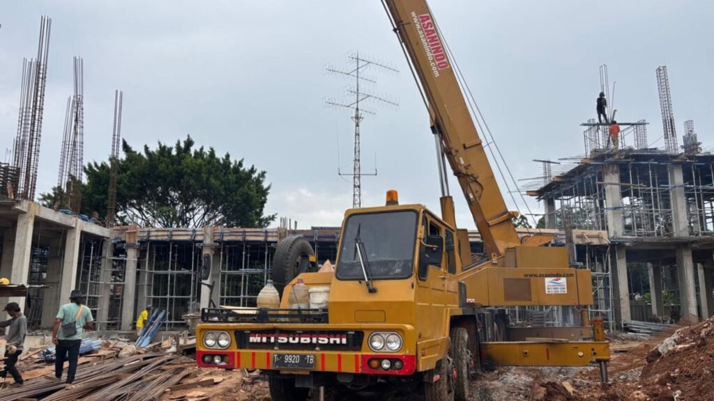 Kondisi medan lokasi kerja crane yang memengaruhi stabilitas
