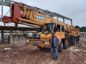 Tim ASANINDO melakukan survey lokasi sebelum menentukan kapasitas crane